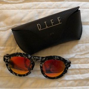 DIFF Eyewear sunglasses